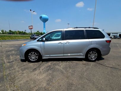 Used 2020 Toyota Sienna XLE