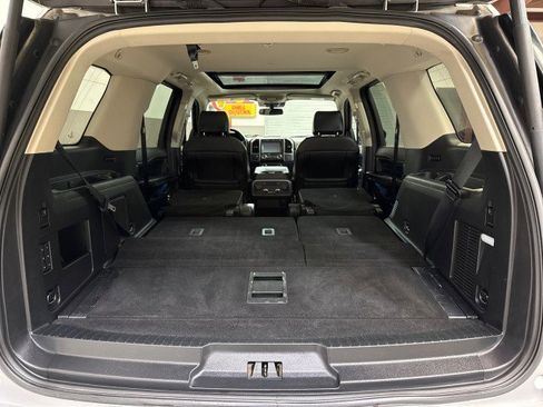 Used 2018 Ford Expedition Platinum image 83