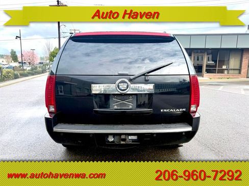 Used 2007 Cadillac Escalade AWD w/ Information Package image 5