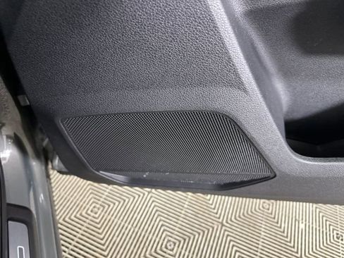 Used 2025 Audi Q3 2.0T Premium image 29