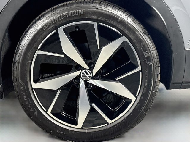 Used 2023 Volkswagen ID.4 Pro S AWD/4WD image 34