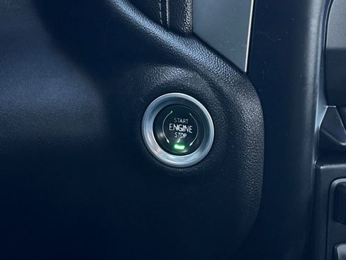 Used 2019 Chevrolet Silverado 1500 LT Trail Boss image 22