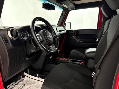 Used 2016 Jeep Wrangler Unlimited Sport w/ Quick Order Package 24S AWD/4WD image 9