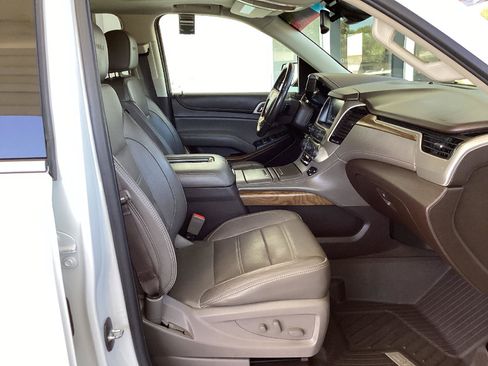 Used 2020 GMC Yukon Denali AWD/4WD image 16