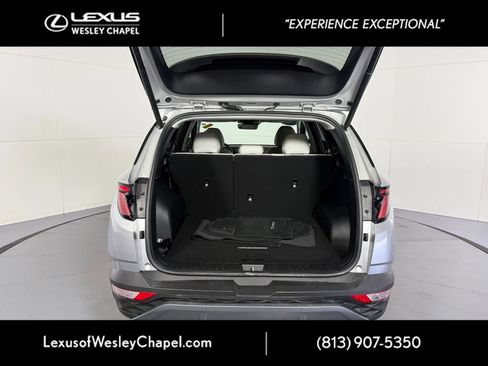 Used 2022 Hyundai Tucson Limited w/ Cargo Package FWD image 5