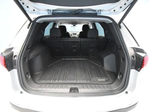 Used 2022 Chevrolet Equinox LT FWD image 27