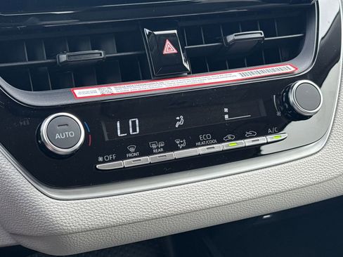 New 2026 Toyota Corolla LE FWD image 25