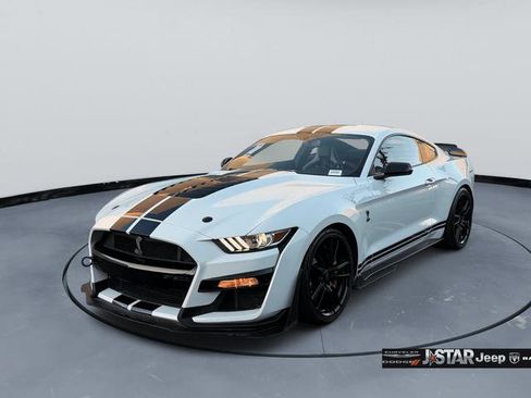 Used 2020 Ford Mustang Shelby GT500 w/ Technology Package image 1