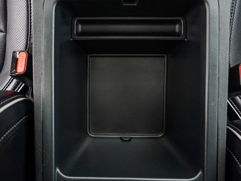 Used 2023 Honda Pilot Elite image 44