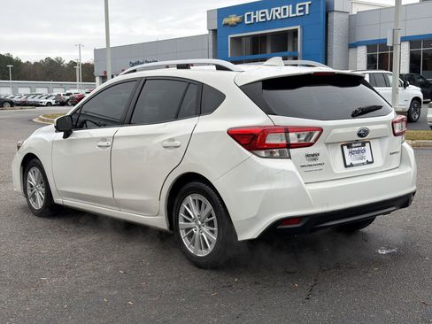 Used 2018 Subaru Impreza 2.0i Premium w/ Eyesight & BSD & Rcta image 8