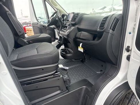 Used 2024 RAM ProMaster 2500 FWD image 26