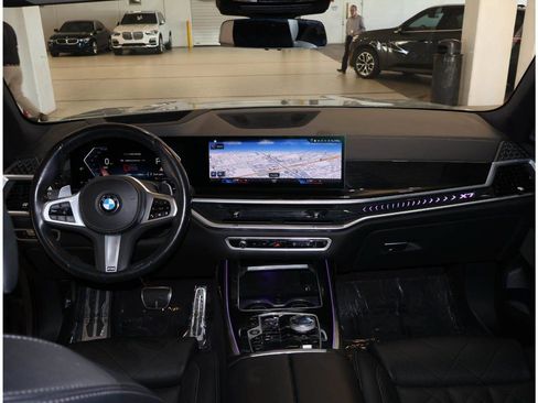 Certified 2023 BMW X7 xDrive40i w/ Executive Package AWD/4WD image 18