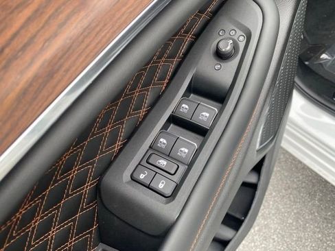 New 2025 Jeep Grand Cherokee Summit w/ Adv Protech Group IV AWD/4WD image 13