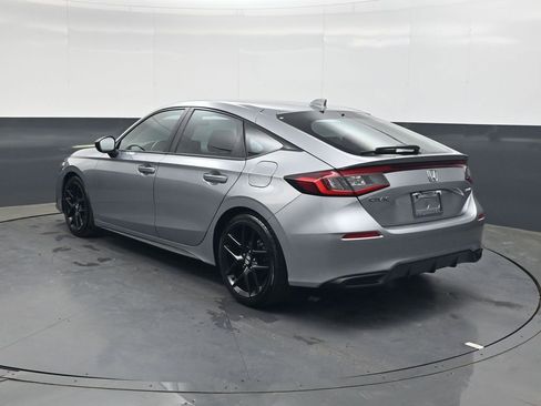 Used 2024 Honda Civic Sport image 6