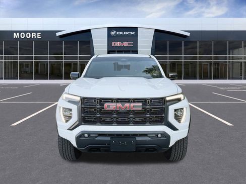 Used 2025 GMC Canyon Elevation w/ Convenience Package RWD image 3