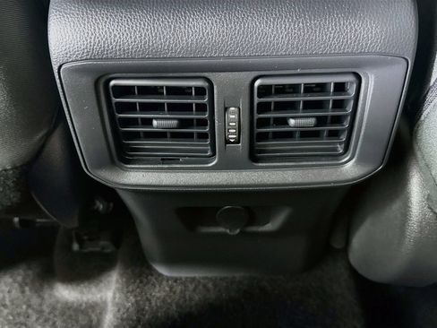 Certified 2025 Toyota RAV4 LE FWD image 24