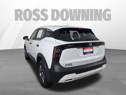 Used 2025 Nissan Kicks S FWD image 6
