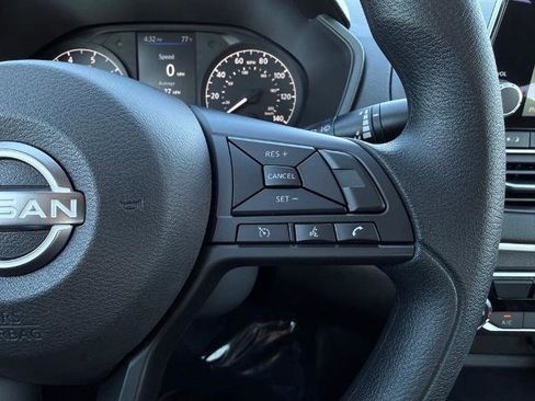 Certified 2025 Nissan Altima 2.5 S FWD image 23