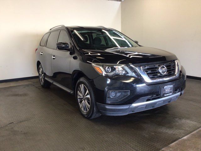 Used 2020 Nissan Pathfinder S AWD/4WD image 1