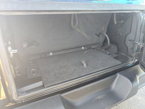 Used 2023 Jeep Wrangler Sport AWD/4WD image 29