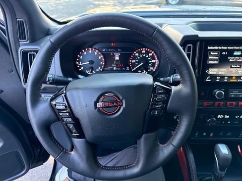 Used 2026 Nissan Frontier PRO-4X AWD/4WD image 16
