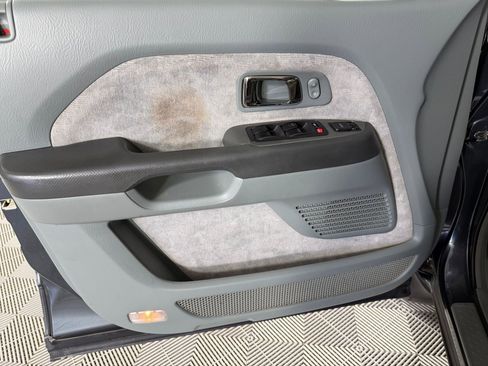 Used 2005 Honda Pilot EX image 12