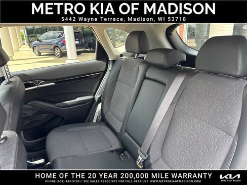 Used 2024 Kia Seltos S AWD/4WD image 29