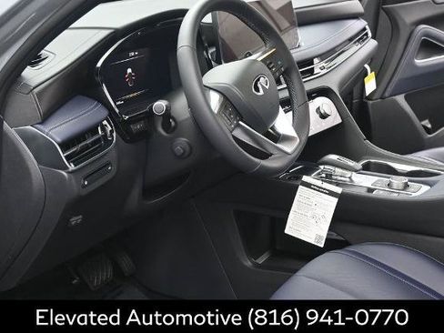Certified 2026 INFINITI QX60 Sport w/ Dark Cargo Package AWD/4WD image 7