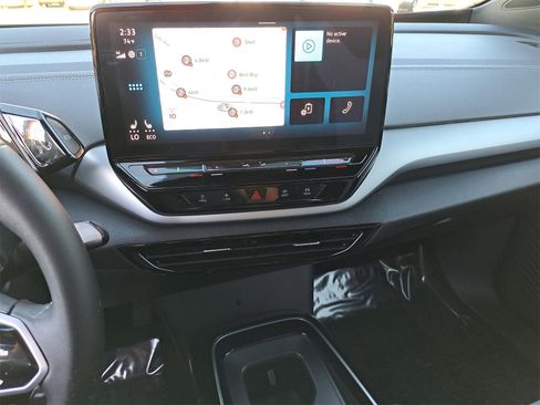 Certified 2023 Volkswagen ID.4 2WD image 19