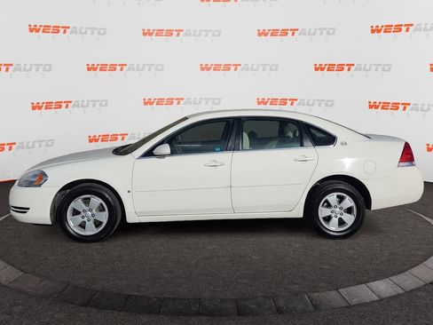 Used 2008 Chevrolet Impala LT FWD image 2