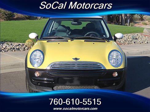 Used 2004 MINI Cooper Hardtop image 2