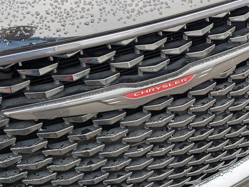 Used 2022 Chrysler 300 S w/ Comfort Group image 10