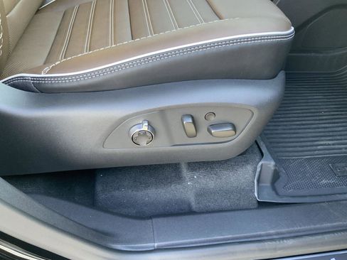 New 2026 GMC Acadia Denali Ultimate w/ LPO, Floor Liner Package image 69