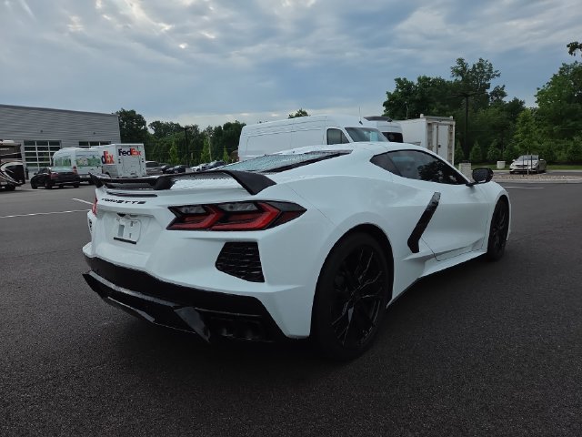 Used 2024 Chevrolet Corvette Stingray Coupe w/ Z51 Performance Package RWD image 4