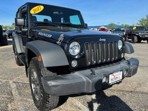 Used 2017 Jeep Wrangler Sport image 10