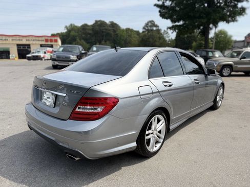 Used 2012 Mercedes-Benz C 300 4MATIC Sedan image 5