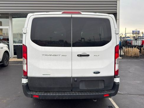 Used 2023 Ford Transit 350 XLT image 4
