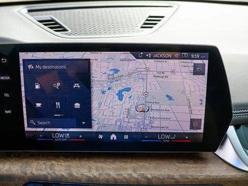 New 2026 BMW X1 xDrive28i AWD/4WD image 16