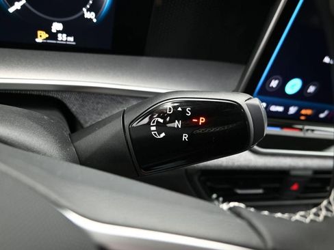 New 2025 Volkswagen Tiguan S FWD image 21