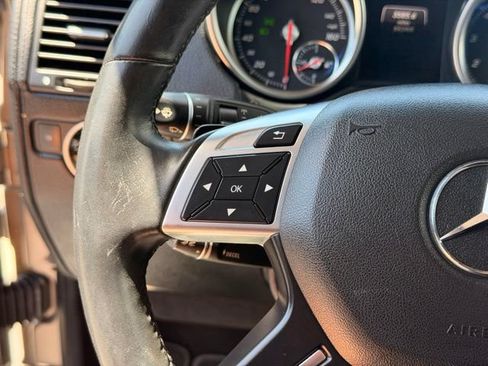 Used 2017 Mercedes-Benz G 550 image 17