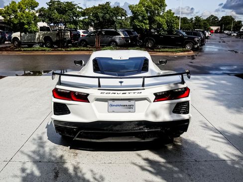 Used 2026 Chevrolet Corvette Stingray Coupe w/ 1LT RWD image 9
