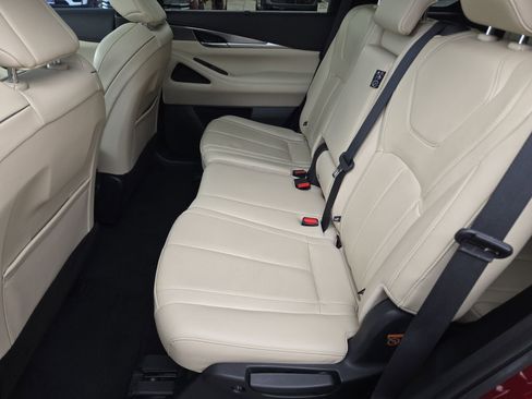 Used 2023 INFINITI QX60 Luxe w/ Cargo Package image 18