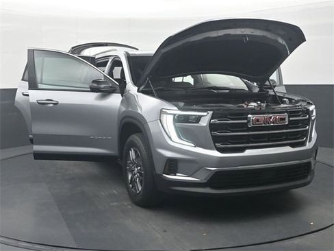 Used 2025 GMC Acadia Elevation image 36