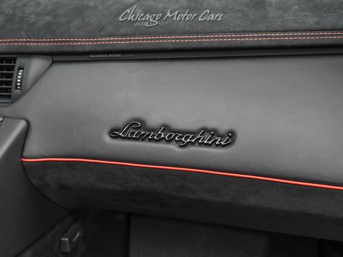 Used 2016 Lamborghini Aventador LP 750-4 Superveloce AWD/4WD image 25