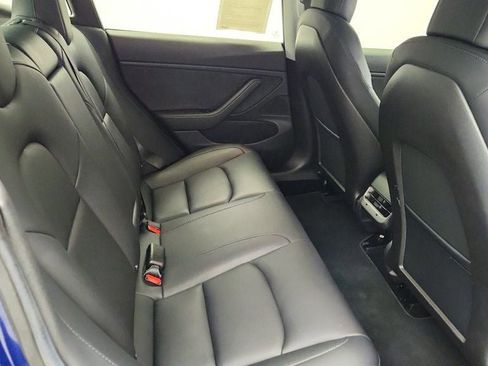 Used 2018 Tesla Model 3 Long Range image 26