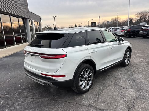 Certified 2024 Lincoln Corsair Premiere w/ Equipment Group 101A image 7