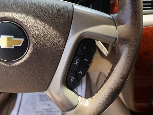 Used 2013 Chevrolet Tahoe LTZ AWD/4WD image 28