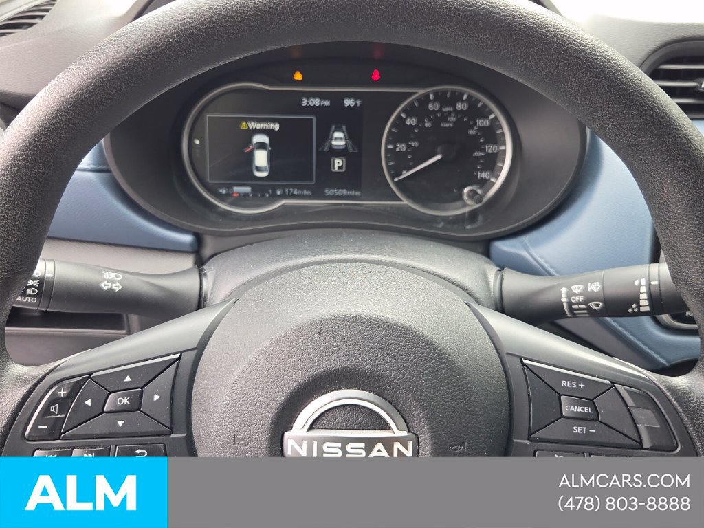 Used 2024 Nissan Versa SV w/ Trunk Package FWD image 31