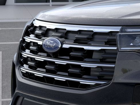 New 2026 Ford Explorer Active w/ Active Comfort Package AWD/4WD image 15