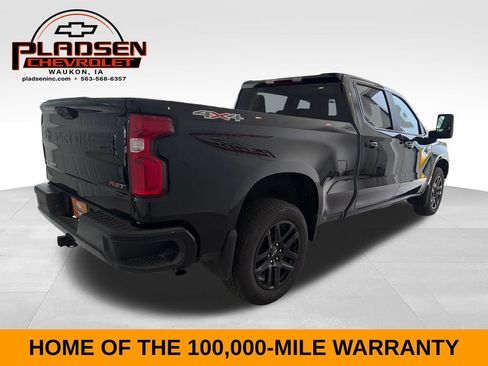 Used 2023 Chevrolet Silverado 1500 RST w/ Max Trailering Package AWD/4WD image 4